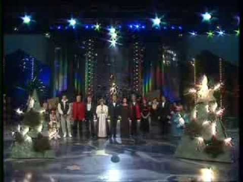 download lagu mp3 mp4 Merry Christmas Frohe Weihnachten God Jul Feliz Navidad Joyeux Noel Best Of, download mp3 Merry Christmas Frohe Weihnachten God Jul Feliz Navidad Joyeux Noel Best Of free downloadn, video klip Merry Christmas Frohe Weihnachten God Jul Feliz Navidad Joyeux Noel Best Of