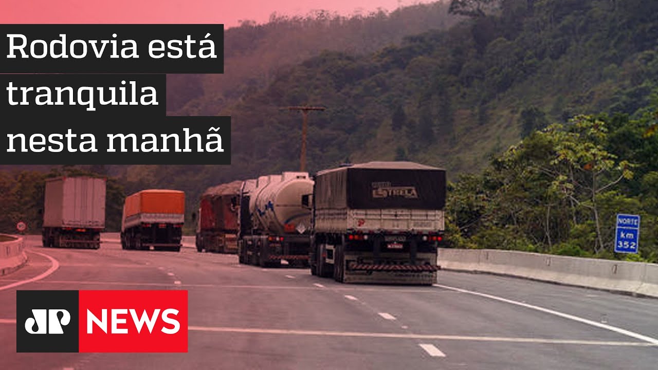 Veja como está a rodovia Régis Bittencourt nesta quarta-feira (02)
