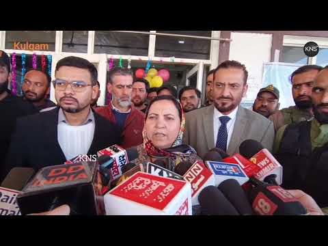 Health and Education Minister #sakinaitoo launched the Human Papillomavirus (HPV) Vaccination Campaign against cervical cancer in Kulgam, marking a significant step toward safeguarding young girls from the life-threatening disease across the Union Territory of Jammu and Kashmir.