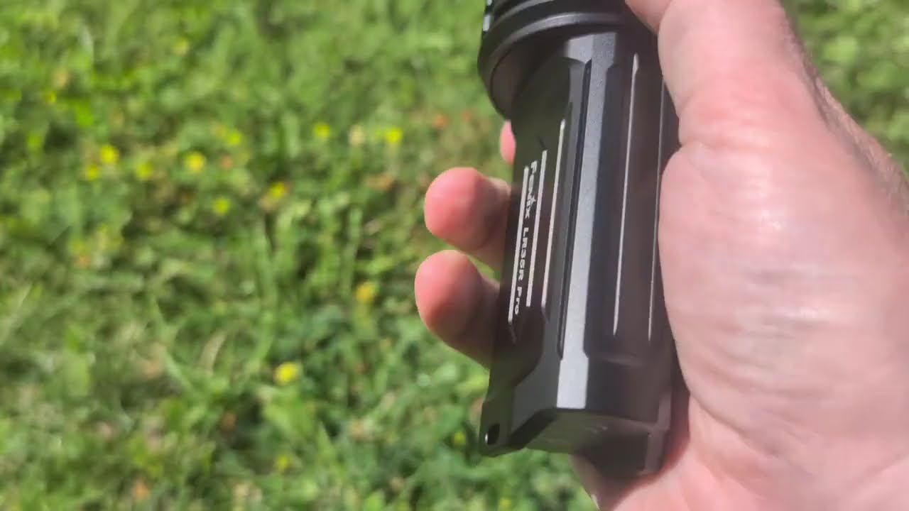 Fenix LR35R Pro LED Фонарь с белым, красным и УФ светом