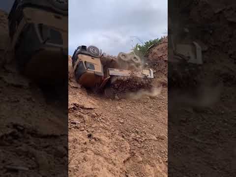 Lorry accident 😱😱😱😥 big truck accident 😴😐😱😥