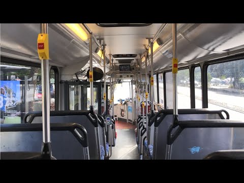 [Keolis Downer Northern Beaches] Volvo B12BLE Euro 5 (Custom Coaches CB60 Evo II, ZF) - 2088 ST