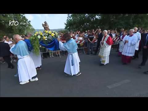 Messe et procession...