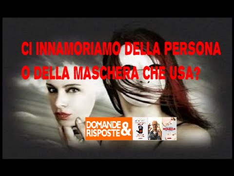 Il motto per team una lentiggine Decolorazione di crema per il viso di linea rossa