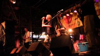 Guided By Voices - Alex and The Omegas (live)