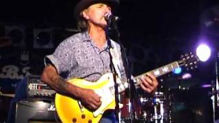 Dickey Betts & Great Southern at B.B. King's NY - Georgia On A Fast Train