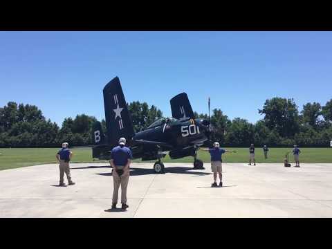 Douglas AD-4 Skyraider Flight Demonstration - Summer of Flight