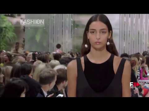 VALENTINO Highlights Spring Summer 2018 Paris - Fashion Channel