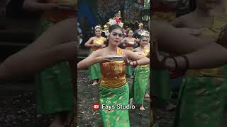 Download lagu Tari Pendet Garuda Wisnu Satria Muda #shorts mp3 Download lagu Tari Pendet Garuda Wisnu Satria Muda #shorts mp3