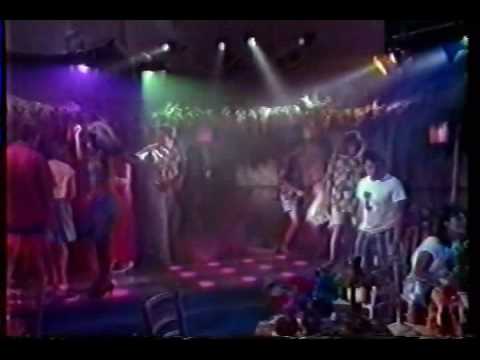 The Tracey Ullman Show s01e06