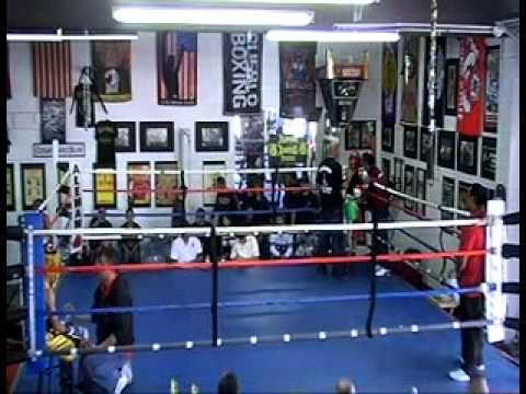13 Conrad Rendon (Aleman Boxing Fresno 14 95) v Fernando Rangel (McDermont Lindsey 14 94)