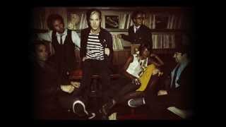 Breakin The Chains of Love (Live) - Fitz and the Tantrums