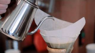 <span class='sharedVideoEp'>016</span> 如何做出手沖咖啡 How to Make Pour-Over Coffee