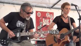 IF MY BABY QUITS ME (COVER DR FEELGOOD)CRASHBIRDS