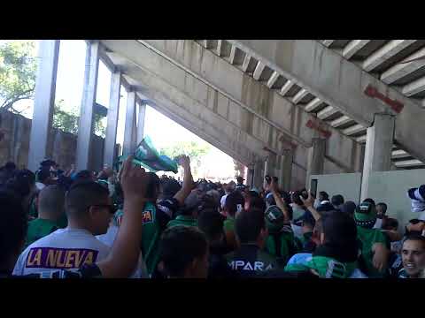 "SIEMPRE A TU LADO / NUEVA CHICAGO AÑO 2013 / REPÚBLICA DE MATADEROS" Barra: Los Pibes de Chicago &bull; Club: Nueva Chicago &bull; País: Argentina