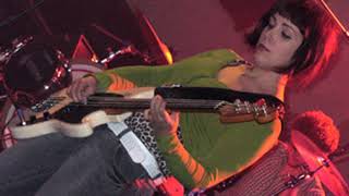 The Long Blondes - In the Company of Women (Black Session 4/12/2006)