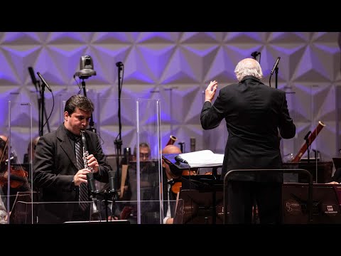 Orquestra Petrobras Sinfônica Cristiano Alves, clarinete Isaac Karabtchevsky, regente