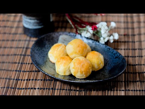 Pineapple Tarts (CWTK, ft. Squashyboy)