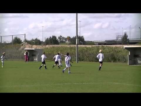 12 Meerburg F1 Woerden F1 actie Yassine Meziani