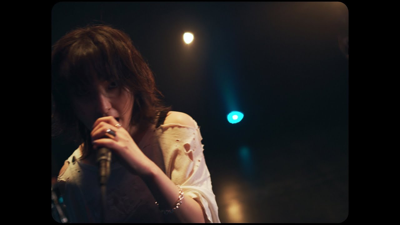 家入レオ - ｢Pain｣ Music Video