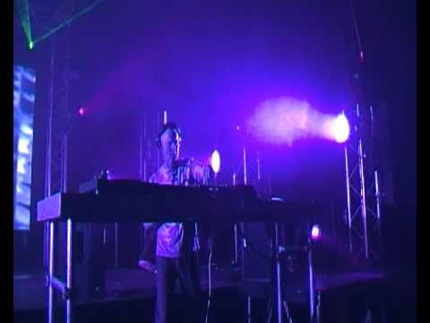 DJ STU ALLAN AT INSANITY@BOWLERS SATURDAY 26TH MAY 12 (4)