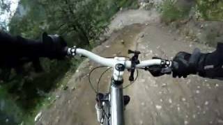 preview picture of video 'Les Deux alpes - Venosc downhill 2011 (Gopro hero)'