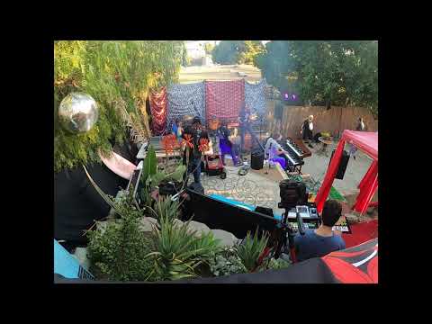 Universe Peoples - 2/6/2021 - Wika Chicana (STS9)