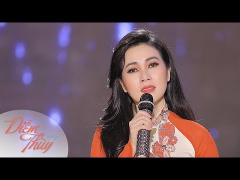 Thể hiện bởi Diễm Thùy