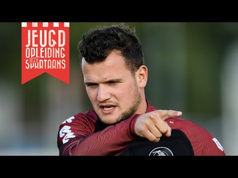Jordi van de Sande, trainer van Sparta O10 en Vrouwen Sparta/JVOZ: 'Uitdagende combinatie'