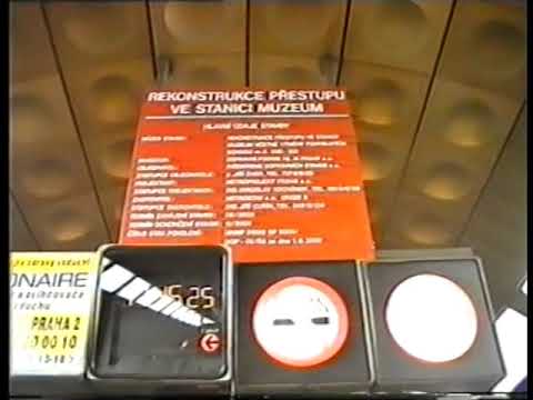 Uwe Koch: Stanice Muzeum během zavřeného přestupu (6/2001)