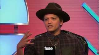Bruno Mars on SNL Hosting &amp; New Album &quot;Unorthodox Jukebox&quot;