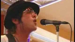 The DL: Butch Walker  performs &#39;Ladies And Gentlemen&#39;