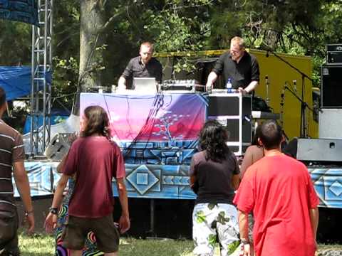 Carbon Based Lifeforms live @Aurora 2009