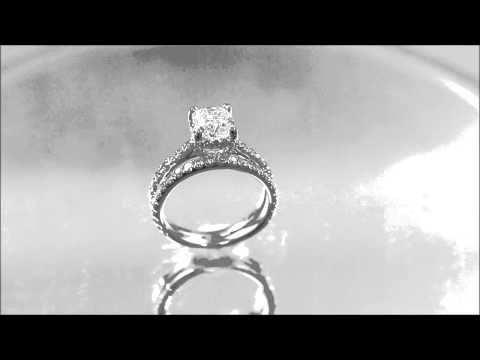 18K WHTIE GOLD CUSHION CUT DIAMOND EGAGEMENT RING AND BAND 2.10CTW EGL USA H-VS2 - KNR INC - 618