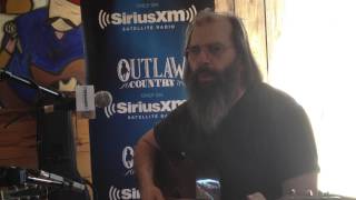 Steve Earle sings &quot;Pancho &amp; Lefty&quot; with Ray Wylie Hubbard