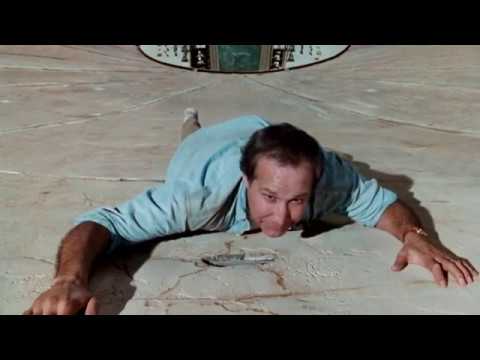 Vegas Vacation - Clark Climbs Hoover Dam