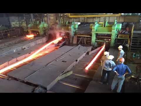 Người ta đã tạo ra thép U V I như vậy đó - Dây chuyền cán lâu đời bậc nhất Việt Nam