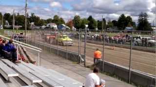 preview picture of video 'Boonville NY Fall 2012 Truck Pulling'