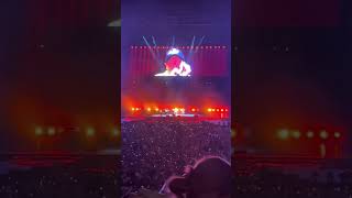 Eccoti • Max Pezzali | Lyrics Live Video San Siro