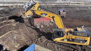 Caterpillar 365C & Caterpillar 385C Excavators Loading Coal on 4 Axle Trucks | Mining - Interkat SA