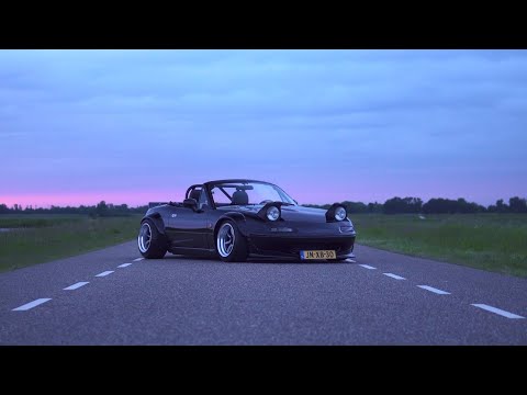 RIEN'S ROCKET BUNNY MX5 - LEAXY MEDIA 4K