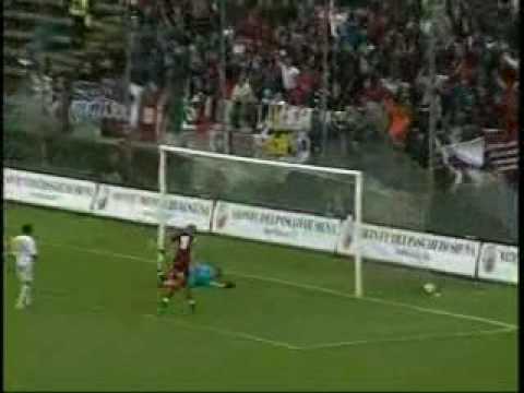 AREZZO-CROTONE 1-2 (ANDATA PLAYOFF LEGA PRO 31/05/09)