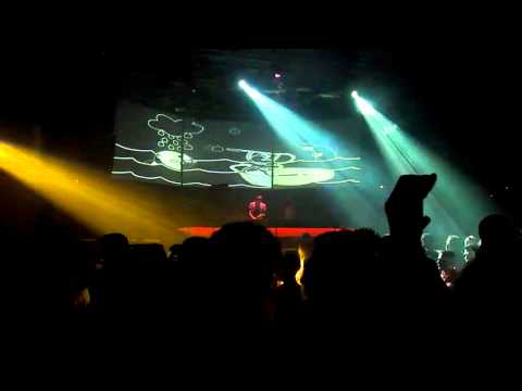 Peter Pixzel warm up @ Kehakuma, Space, Ibiza - 18/08/2011