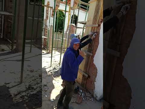 trabalhando na construção da ccb, fazenda gavião, Cidade Varzelandia MG