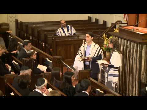 Hashkiveinu - Cantor Ben Ellerin