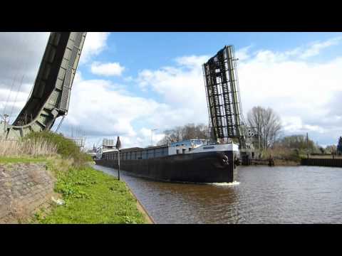 MS JELMER im Hafen Oldenburg