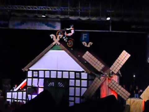 2013 Hallentrial WM - FIM X-Trial - MSC Brake e.V. im ADAC - Toni Bou - Zeitlupe