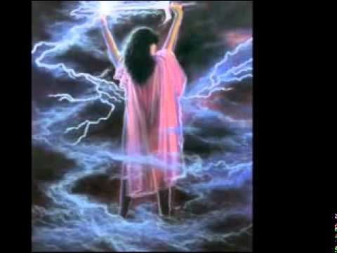 IANSÃ. EPARREI IANSÃ. EPARREI OYÁ