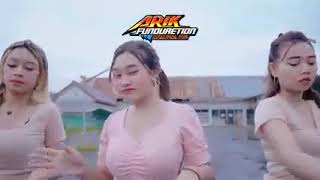 Download lagu DJ Divana Project. mp3