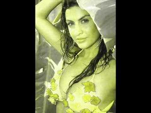 Tugba Ekinci - Yüzyilin kadini